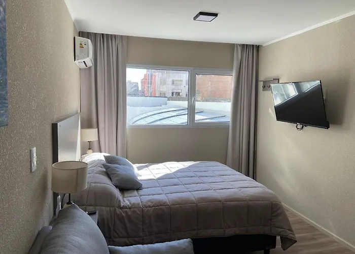 Casa De Playa Dpto Con Pileta Climatizada A 50 M Del Mar