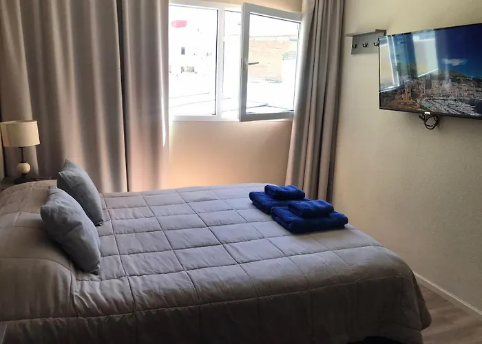 Casa De Playa Dpto Con Pileta Climatizada A 50 M Del Mar